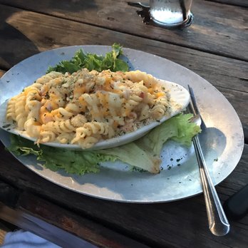 Red's Ice House - Lobster mac n cheese! - Seafood Near Me - Mount Pleasant, South Carolina