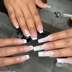 Divas Nails - Forever Together