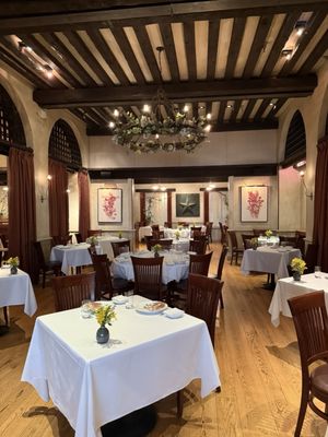 Gramercy Tavern by null