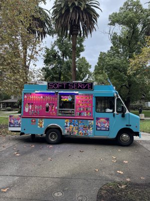 Soft Serve LA by null