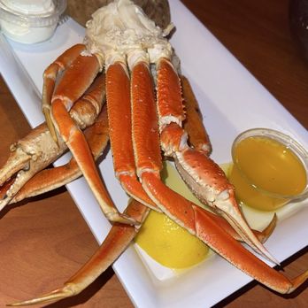 Harbor House - AYCE crab legs were fuego - Seafood Near Me - Detroit, Michigan