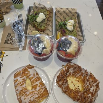 Better Buzz - Avocado Toast x2, Acai bowl x2, Cheese and Coconut Danish. - Coffee & Tea Near Me - Las Vegas, Nevada