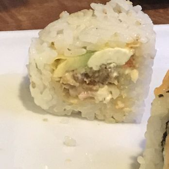 Kobe Sushi - Zig zag roll. Barely any crab and they add cream cheese. Yuck! - Japanese Near Me - Sacramento, California Kobe Sushi - Zig zag roll. Barely any crab and they add cream cheese. Yuck! - Japanese Near Me - Sacramento, California