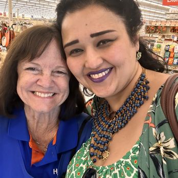 Hobby Lobby - Me and my sister in Christ Linda - Home Decor Near Me - Anaheim, California