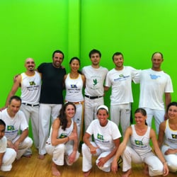 Raízes do Brasil Capoeira