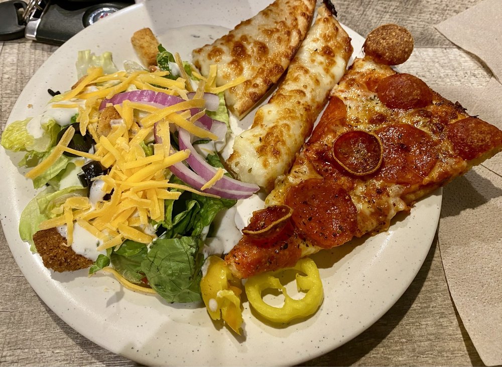Food from Pizza Ranch