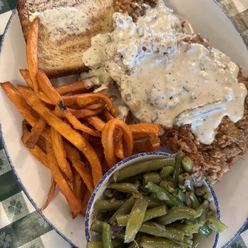 Mia's Table - Chicken Fried Steak Platter, Green Beans, Sweet Potato Fries - American Near Me - Houston, Texas