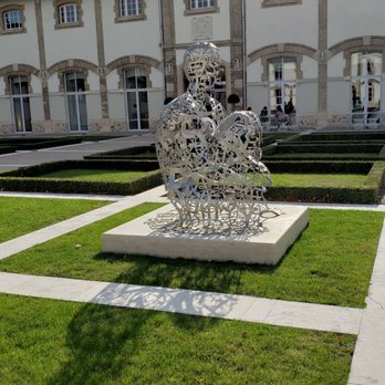 Champagne Ruinart - The house loves art. - Wineries Near Me - Reims, 51