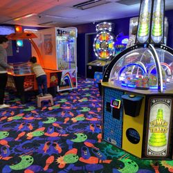 Highland Bowl - Gaming area