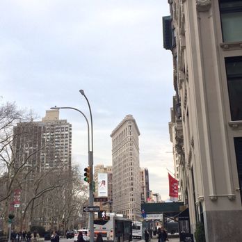 Flatiron Building - 03/25/19 - Landmarks & Historical Buildings Near Me - New York, New York Flatiron Building - 03/25/19 - Landmarks & Historical Buildings Near Me - New York, New York