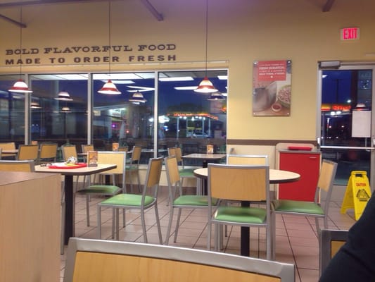 Del Taco by null