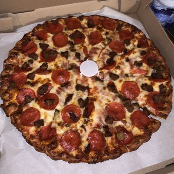 Sammy's Pizza - Large pizza with pepperoni and sausage. Excellent!!! - Pizza Near Me - Solon, Ohio Sammy's Pizza - Large pizza with pepperoni and sausage. Excellent!!! - Pizza Near Me - Solon, Ohio