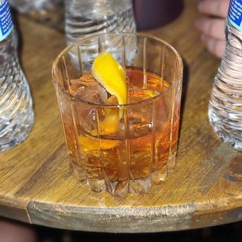 Thompson's - Old fashioned - Cocktail Bars Near Me - Fort Worth, Texas Thompson's - Old fashioned - Cocktail Bars Near Me - Fort Worth, Texas
