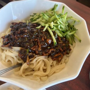 New Mandarin Noodle Deli - Chinese Near Me - Temple City, California