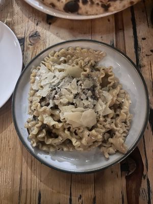 Gusto 101 by null