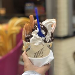 Jafaris Donuts - Churros w/ nutella and soft ice