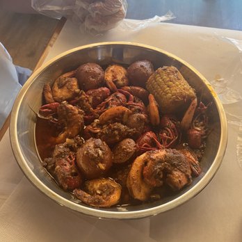 The Crab Barrack - Seafood Near Me - Irondale, Alabama