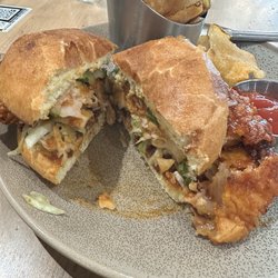 Whistlers Taphouse & Grill