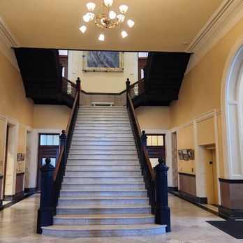 Maine State House - Stairs - Landmarks & Historical Buildings Near Me - Augusta, Maine