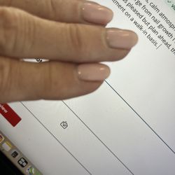 Lee's Nails