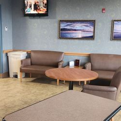 Kings Daughters Hospital - Visitors Lounge