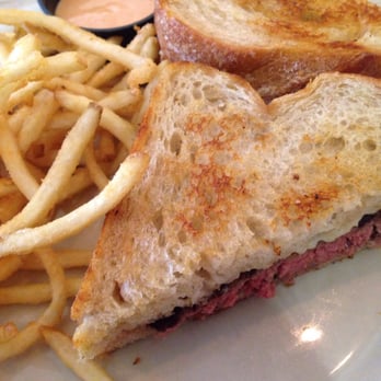 Humble Pie - Bland bland bland cheeseburger - Pizza Near Me - Phoenix, Arizona