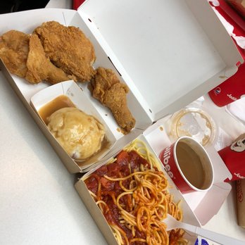 Jollibee - Fast Food Near Me - Daly City, California