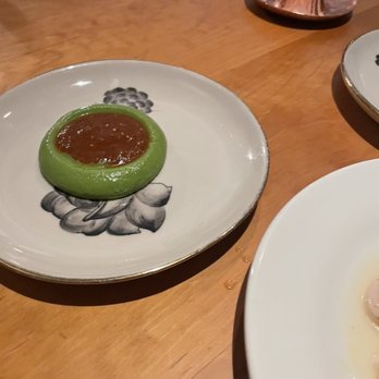 Máximo Bistrot - Avocado purée/guacamole served with aguachile - Mexican Near Me - México, D.F., DIF Máximo Bistrot - Avocado purée/guacamole served with aguachile - Mexican Near Me - México, D.F., DIF