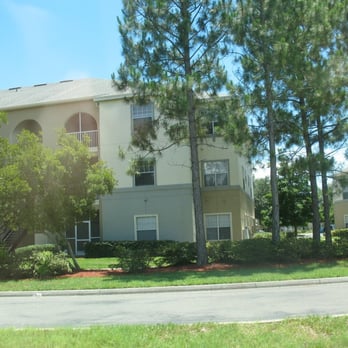 Banyan Bay - Apartments Near Me - Jacksonville, Florida