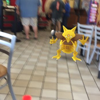 Hardee's - Fast Food Near Me - Jeffersonville, Ohio