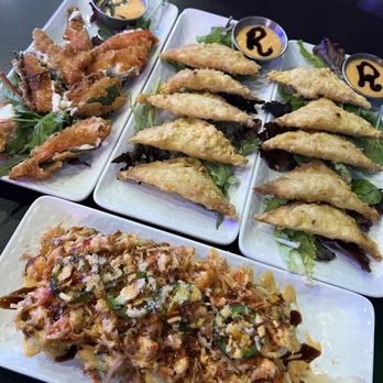 Rock N Roll Sushi - Jalapeno Poppers, Crispy Crab Wontons, VIP Roll - Sushi Bars Near Me - Glendale, Arizona