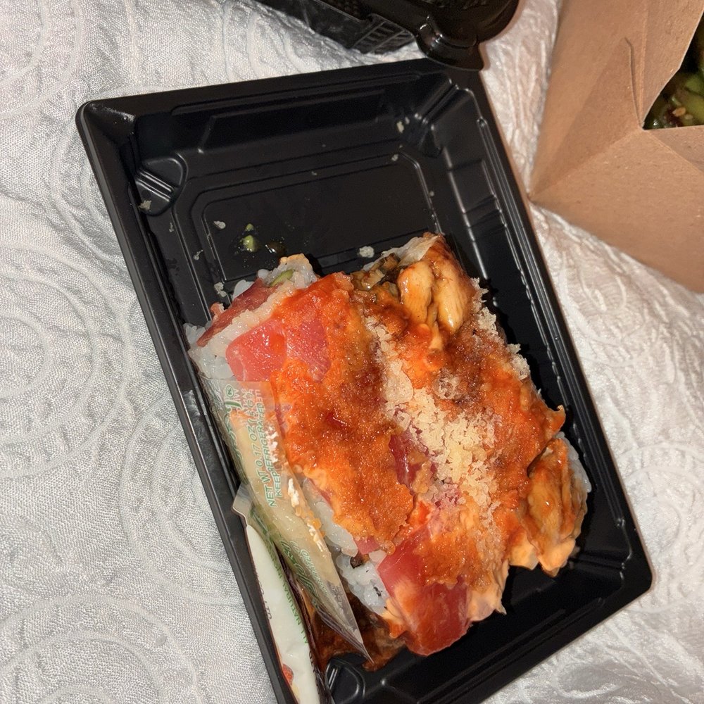 The Eastern Peak - Bellevue - Beauty & Beast Roll - Sushi Bars Near Me - Nashville, Tennessee The Eastern Peak - Bellevue - Beauty & Beast Roll - Sushi Bars Near Me - Nashville, Tennessee