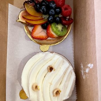 Bakery Lorraine - Hazelnut Tart and Seasonal Fruit Tart - Bakeries Near Me - San Antonio, Texas