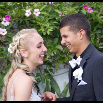 Textūr A Salon - Hair Stylists Near Me - Oceanside, California