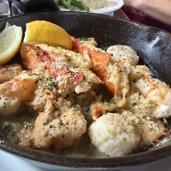 Mabels Lobster Claw - The duchess - lobster, shrimp and scallops in white wine sauce was good, but very rich - Seafood Near Me - Kennebunkport, Maine Mabels Lobster Claw - The duchess - lobster, shrimp and scallops in white wine sauce was good, but very rich - Seafood Near Me - Kennebunkport, Maine