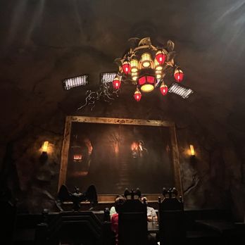 Das Stakehaus - Inside - Steakhouses Near Me - Orlando, Florida