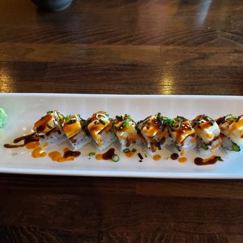 Kami Sushi - Ocean Scallop Roll - Japanese Near Me - Surrey, British Columbia Kami Sushi - Ocean Scallop Roll - Japanese Near Me - Surrey, British Columbia