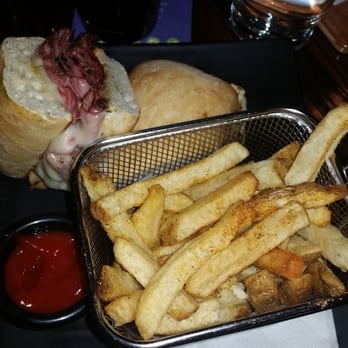 The Underground Tap & Grill - Montreal smoked meat - Pubs Near Me - Edmonton, Alberta The Underground Tap & Grill - Montreal smoked meat - Pubs Near Me - Edmonton, Alberta