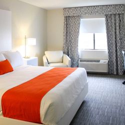Schoenbrunn Inn & Conf. Center, Ascend Hotel Collection Member