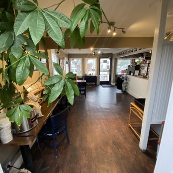 Rock Espresso Bar - Inside - Coffee & Tea Near Me - Morro Bay, California