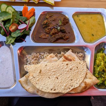 Everest Kitchen - Goat curry lunch special - Himalayan/Nepalese Near Me - Albany, California Everest Kitchen - Goat curry lunch special - Himalayan/Nepalese Near Me - Albany, California