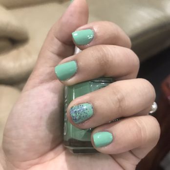 Dashing Diva Nails - Nail Salons Near Me - Portland, Oregon