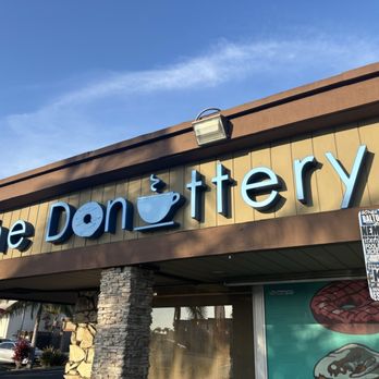 The Donuttery - Front of The Donuttery - Donuts Near Me - Huntington Beach, California The Donuttery - Front of The Donuttery - Donuts Near Me - Huntington Beach, California
