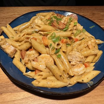 Grillsmith - Wesley Chapel - Cajun Shrimp & Chicken Pasta Dinner - American Near Me - Wesley Chapel, Florida