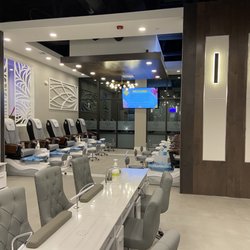 Honest Nail Bar