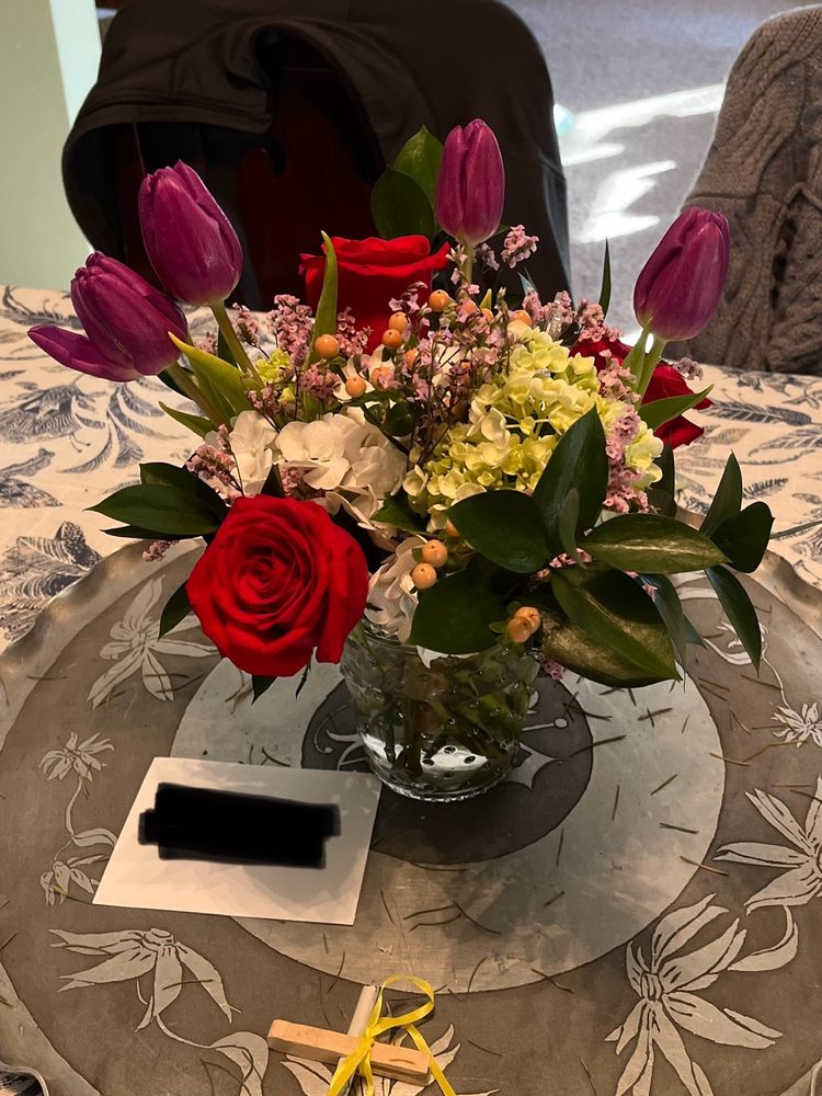 FLOWERS BY EMILY Updated September 2024 18 Photos & 29 Reviews 5230 W 116th Pl, Leawood