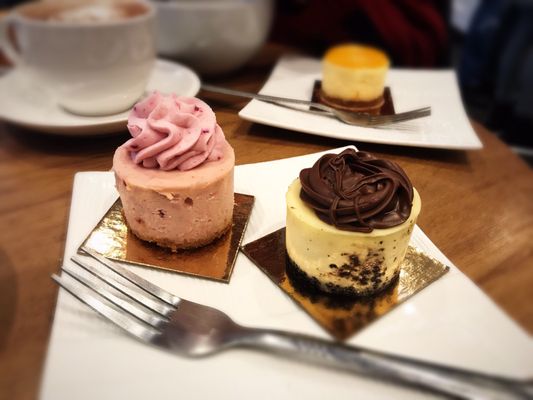 Le Cheesecake Bar LCB by null