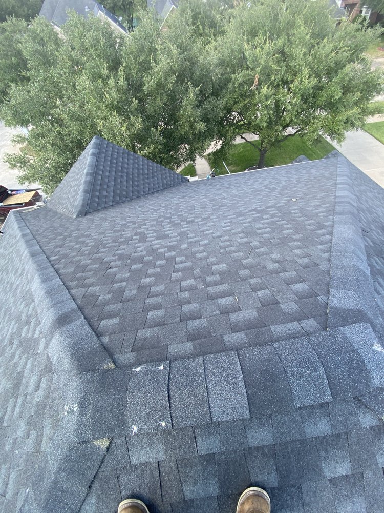 Slide of Pinedas Roofing