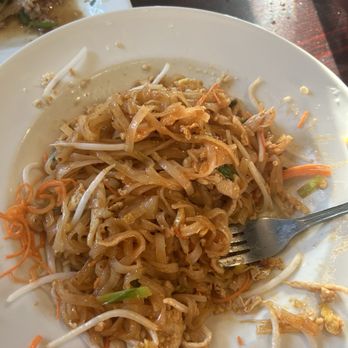 Thai 101 - Chicken Pad Thai - Thai Near Me - Salt Lake City, Utah Thai 101 - Chicken Pad Thai - Thai Near Me - Salt Lake City, Utah