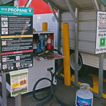 U-Haul - Propane station is well protected with concrete bollards - Truck Rental Near Me - Portland, Oregon U-Haul - Propane station is well protected with concrete bollards - Truck Rental Near Me - Portland, Oregon
